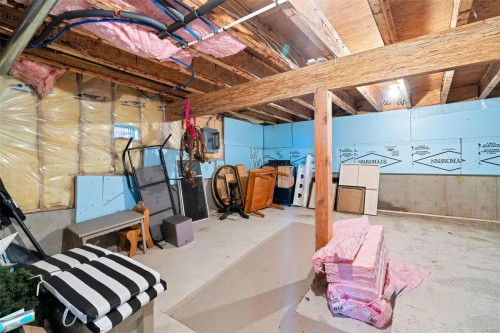 6250 Lower Chippewa Rd, Duncan, BC 