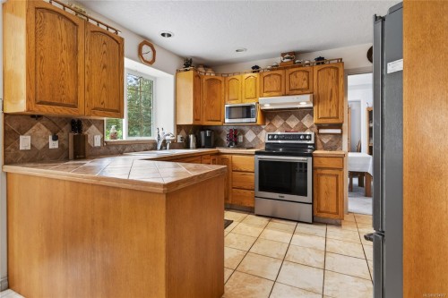 1967 Augusta Pl, Campbell River, BC 