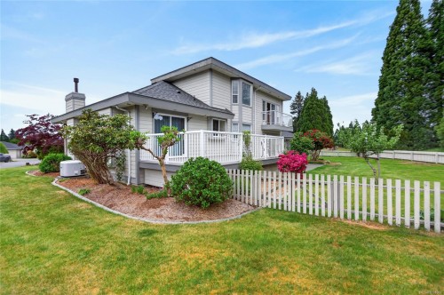 1967 Augusta Pl, Campbell River, BC 