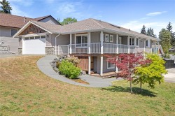 1743 Flagstone Rd Nanaimo, BC V9X 1Y1