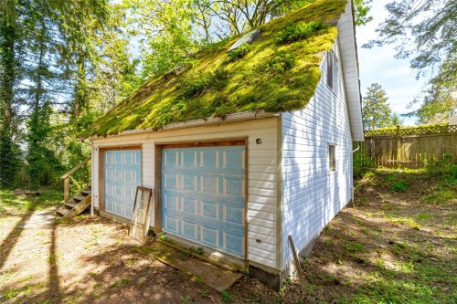 1745 Pavenham Rd, Cowichan Bay, BC 