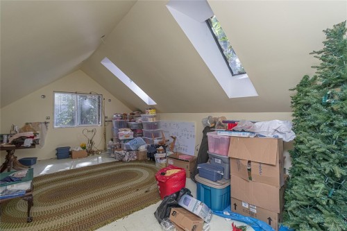 1745 Pavenham Rd, Cowichan Bay, BC 