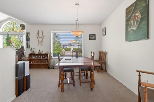 793 Robron Rd, Campbell River, BC 