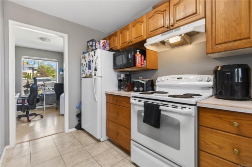 793 Robron Rd, Campbell River, BC 