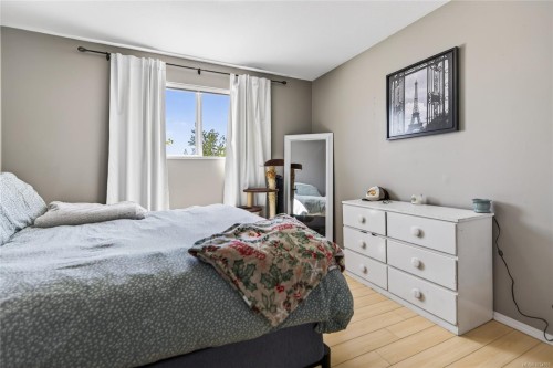 793 Robron Rd, Campbell River, BC 