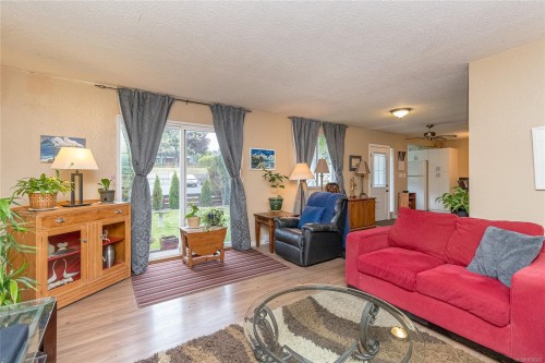 8-3208 Gibbins Rd, Duncan, BC 