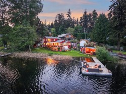 4921 Prospect Ave Saanich, BC V9E 1J5