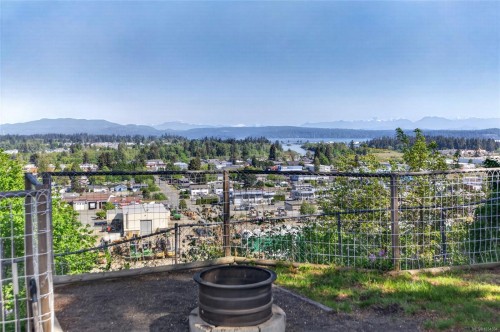 1820 Treelane Rd, Campbell River, BC 