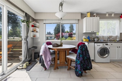 1820 Treelane Rd, Campbell River, BC 