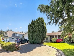 1568 Marine Cir French Creek, BC V9P 1Y6