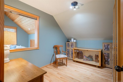 437 Davis Rd, Ladysmith, BC 