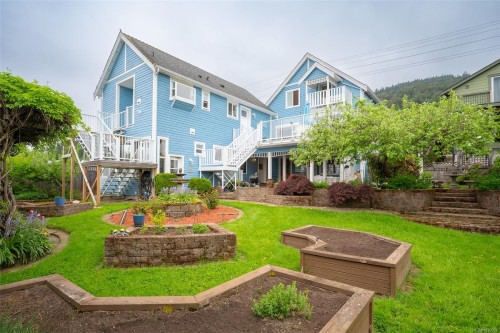 437 Davis Rd, Ladysmith, BC 