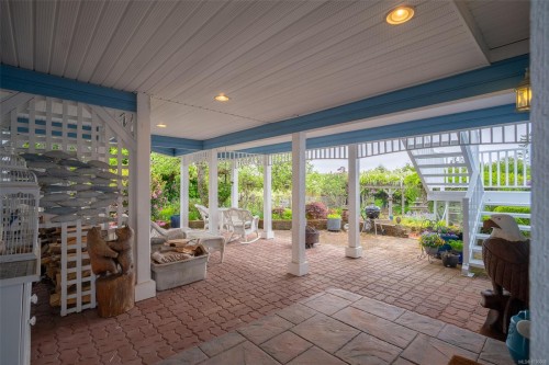 437 Davis Rd, Ladysmith, BC 