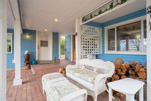 437 Davis Rd, Ladysmith, BC 