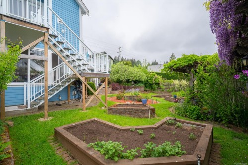 437 Davis Rd, Ladysmith, BC 