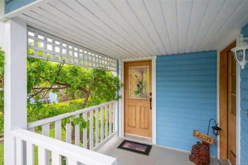 437 Davis Rd, Ladysmith, BC 