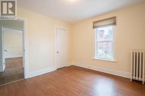 928 Queen St E, Sault Ste. Marie, ON - Indoor Photo Showing Other Room