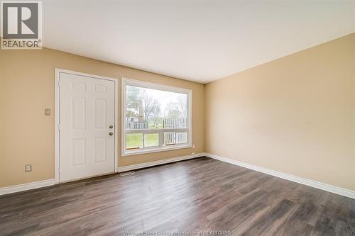 5486 Lassaline, Windsor, ON - Indoor Photo Showing Other Room
