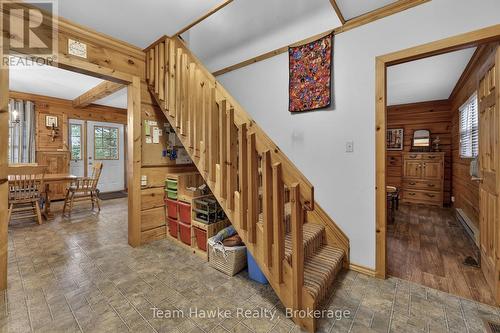 698 Tiny Beaches Road S, Tiny, ON - Indoor Photo Showing Other Room