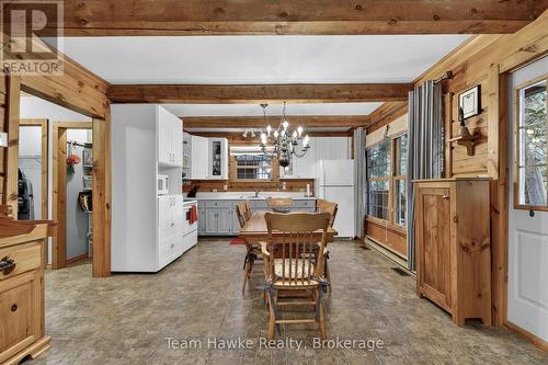 698 Tiny Beaches Road S, Tiny, ON - Indoor