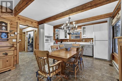 698 Tiny Beaches Road S, Tiny, ON - Indoor Photo Showing Dining Room