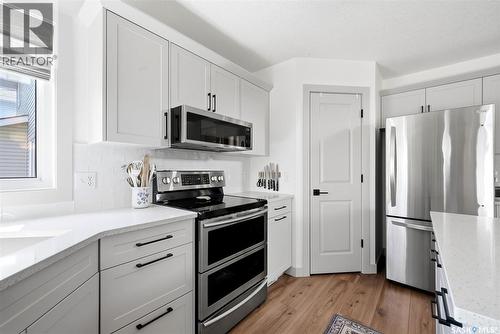 1603 Rousseau Crescent, Regina, SK - Indoor Photo Showing Kitchen