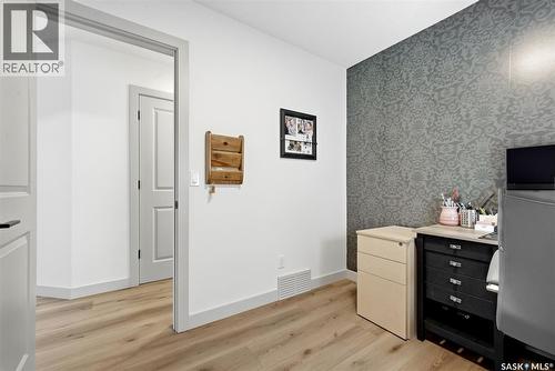1603 Rousseau Crescent, Regina, SK - Indoor