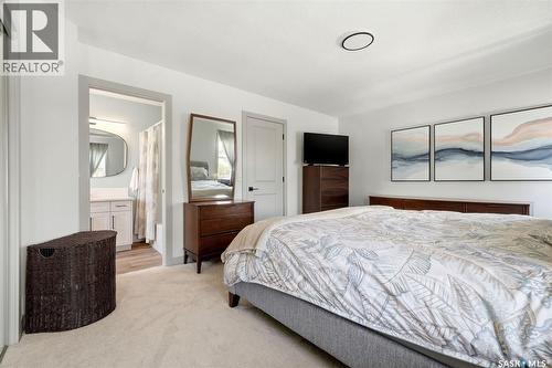 1603 Rousseau Crescent, Regina, SK - Indoor Photo Showing Bedroom