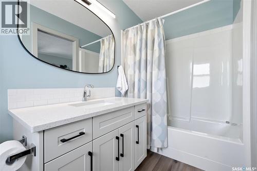 1603 Rousseau Crescent, Regina, SK - Indoor Photo Showing Bathroom