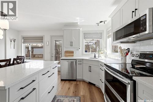 1603 Rousseau Crescent, Regina, SK - Indoor Photo Showing Kitchen With Upgraded Kitchen