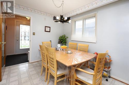 434 Tedwyn Drive, Mississauga, ON - Indoor Photo Showing Dining Room