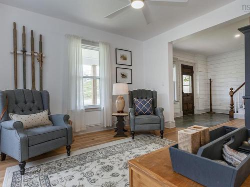 472 Highway 1, Smiths Cove, NS 