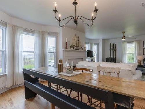 472 Highway 1, Smiths Cove, NS 