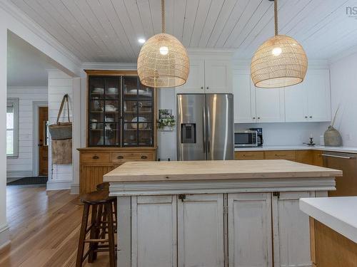 472 Highway 1, Smiths Cove, NS 
