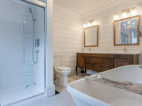472 Highway 1, Smiths Cove, NS 