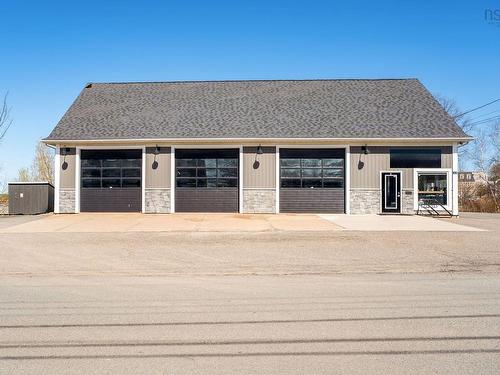 33 Elm Avenue, Wolfville, NS 