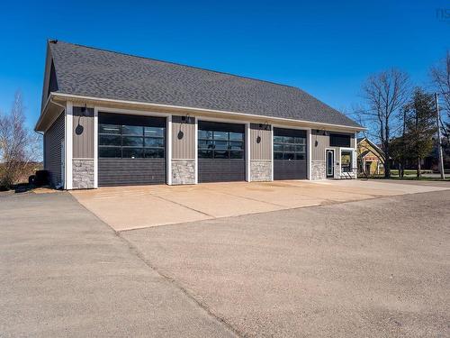 33 Elm Avenue, Wolfville, NS 