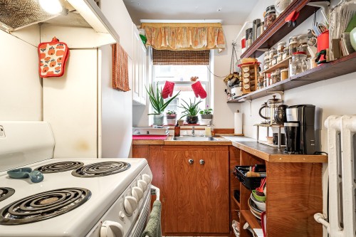 Cuisine - #A-95 Rue Dufferin, Hampstead, QC - Indoor Photo Showing Kitchen