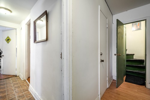 Hall d'entrée/Vestibule - #A-95 Rue Dufferin, Hampstead, QC - Indoor Photo Showing Other Room