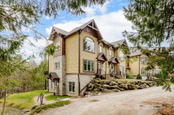101-2600 Ch. du Parc Orford, QC J1X 7A2