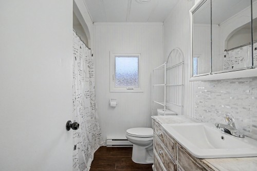 Salle de bains - 13-50 Mtée Daigneault, Richelieu, QC - Indoor Photo Showing Bathroom