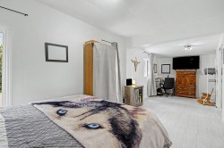 Bedroom - 
