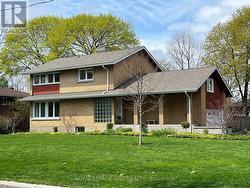 24 TENNESSEE AVENUE Port Colborne (Sugarloaf), ON L3K 2R9
