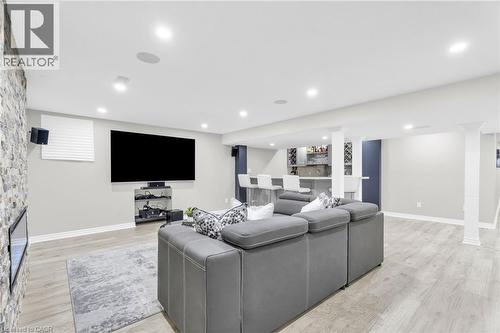 879 Etherington Way, Milton, ON - Indoor