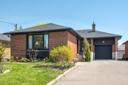 90 Whitburn Crescent Toronto, ON M3H 2S4