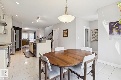 9919 79 St Nw, Edmonton, AB - Indoor Photo Showing Dining Room
