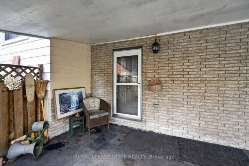 582 Woodview Road, Burlington, ON - Outdoor With Exterior