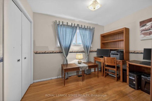 582 Woodview Road, Burlington, ON - Indoor