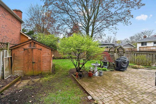 582 Woodview Road, Burlington, ON - Outdoor