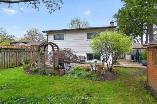 582 Woodview Road, Burlington, ON - Outdoor